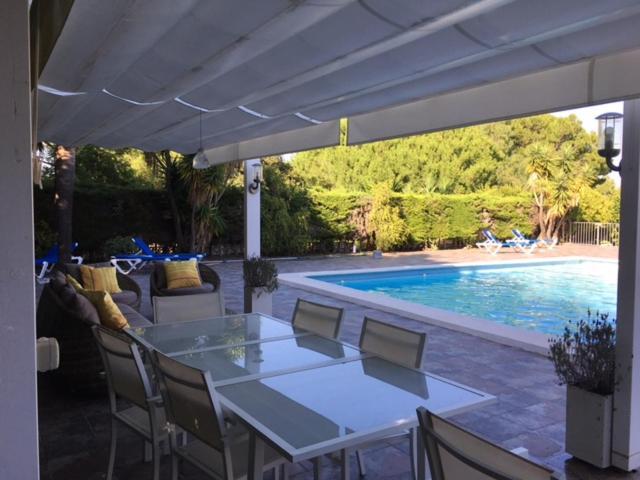 קדיז Villa Torrealta, 4000 M2 מראה חיצוני תמונה